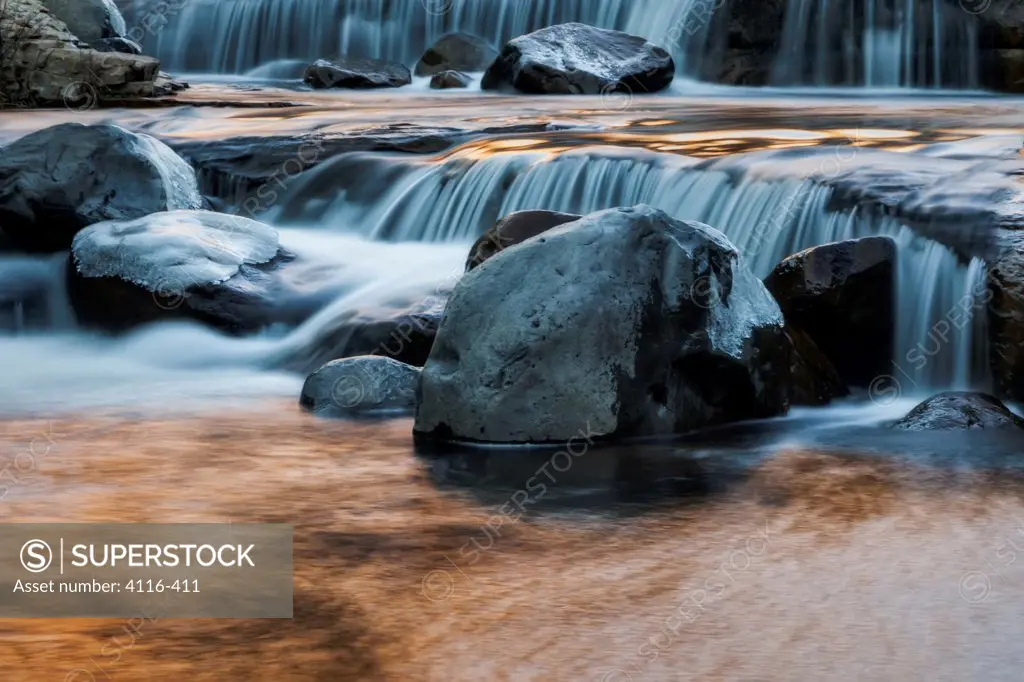 USA, Arizona, Oak Creek Canyon, Waterfalls and rocks at Slide Rock State Park