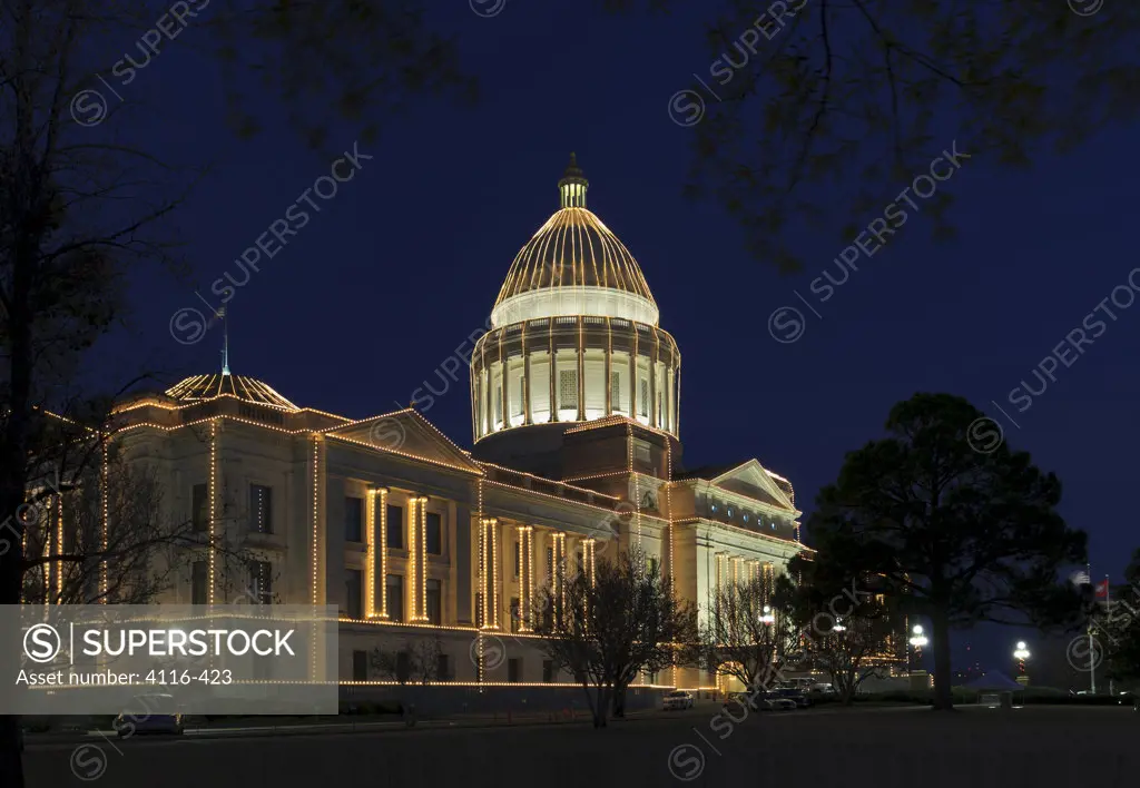 USA, Arkansas, Little Rock, Arkansas State Capitol Building with Christmas lights