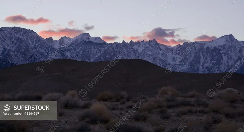 USA, California, Sunset color in clouds over Sierra Crest