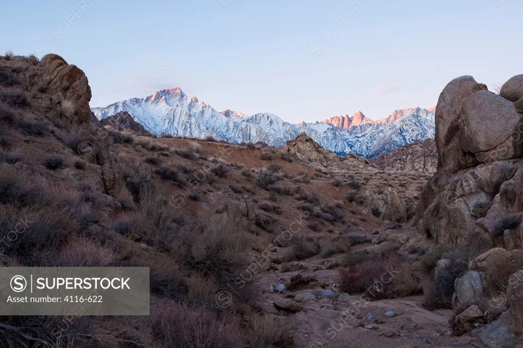 USA, California, Morning's first light on Mt. Whitney and Lone Pine Peak