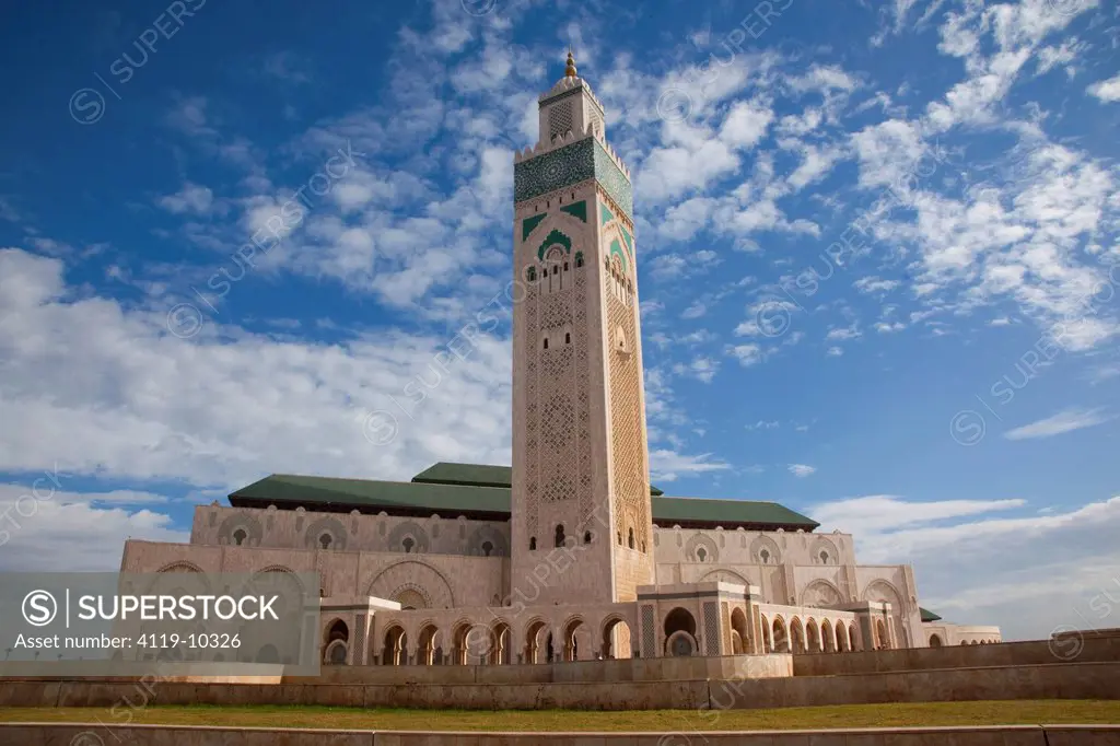 Photograph of the mosque of Hassan the second in the Moroccan city of Casablanca