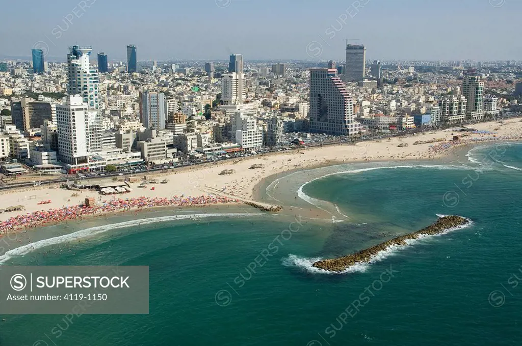 Aerial photograph of Tel Aviv´s coastline