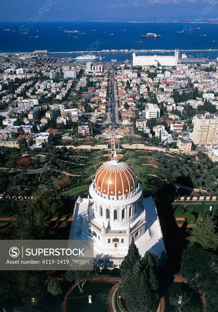 Aerial photograph of the Bahai´s Temple and garden in Haifa
