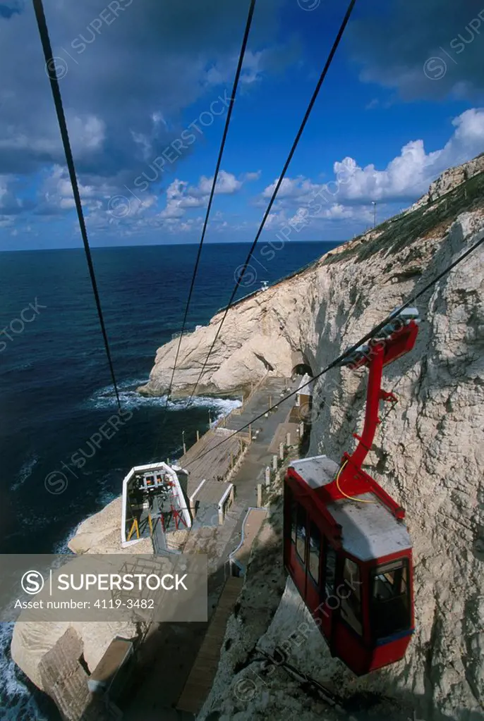 Photograph of the cable car of Rosh Ha´nikra in the Upper western Galilee