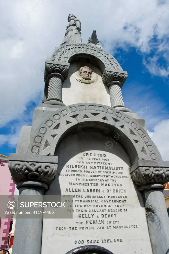 Photograph of a monument in Ireland