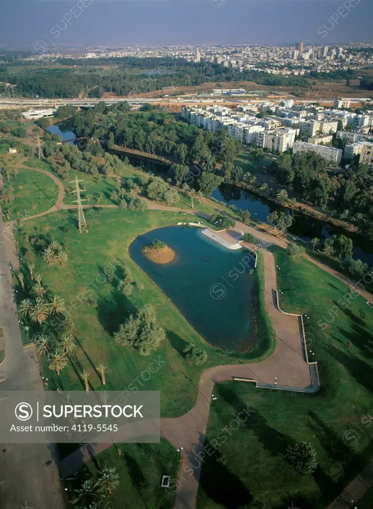 Aerial photograph of the Yarkon park