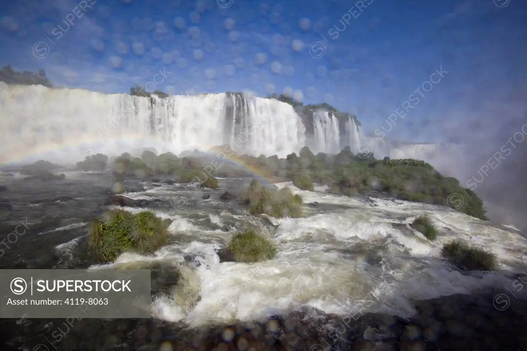 Photograph of the Iguacu waterfalls in Brazil