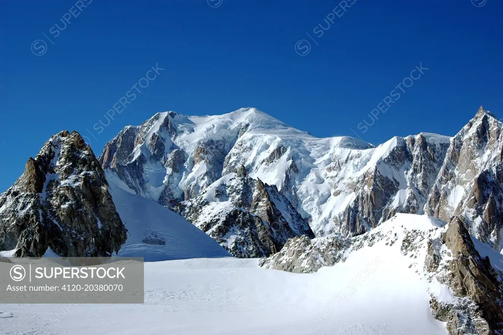 Mont Blanc, Mont Maudit, Mont Blanc massif, Alps, Italy