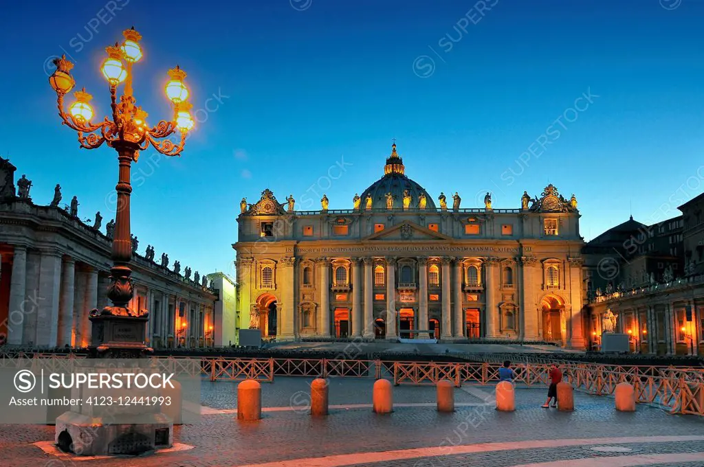 Lazio, Rome, Vatican, Saint Peter at dusk