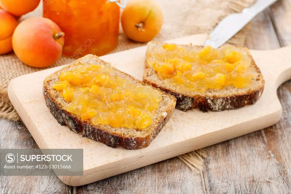Bread with peach jam. Healthy food