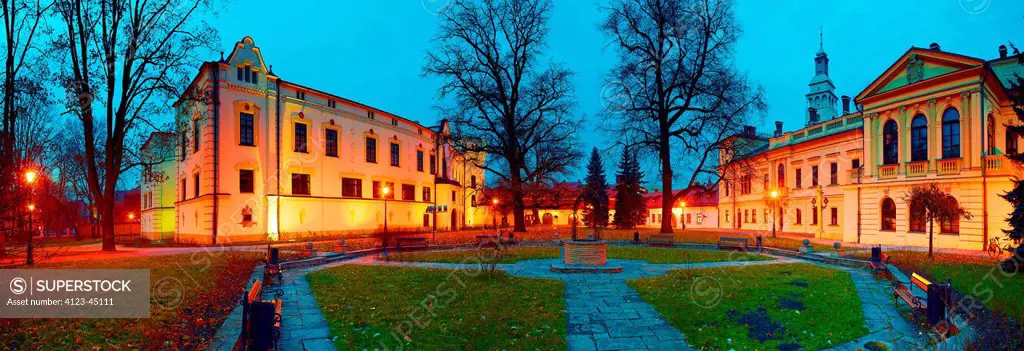 Poland, Silesian Province, zywiecki district, Zywiec. Old and New Castle.