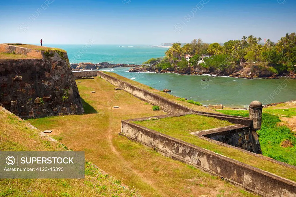 Sri Lanka, Galle, Dutch fort, appear on UNESCO list.