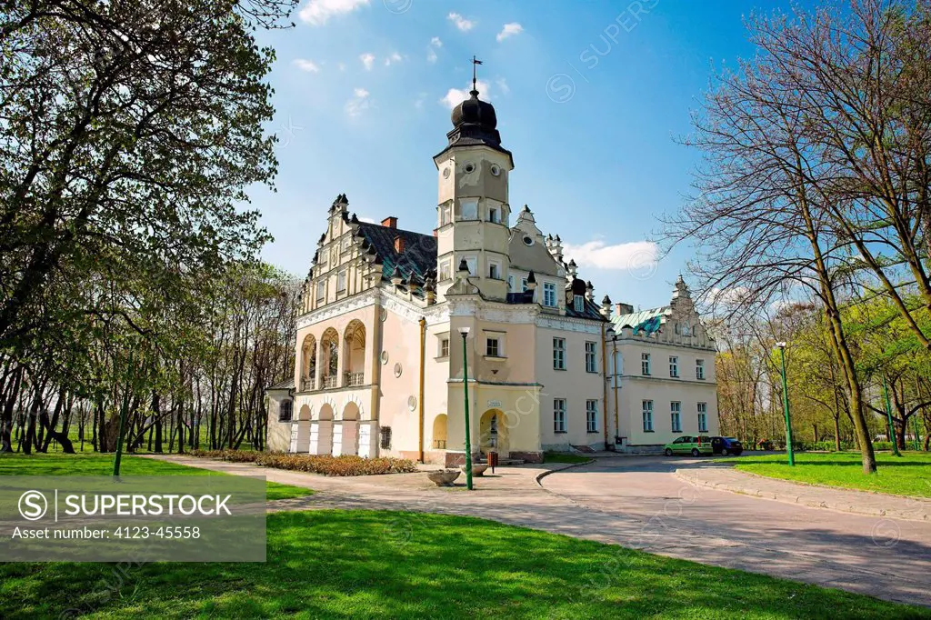 Poland, Lodz Province, Poddebice. Palace in Poddebice.