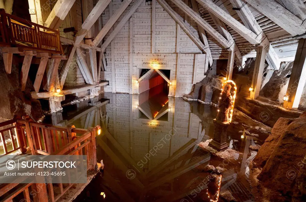 Poland, Malopolskie Province, Wieliczka. Wieliczka Salt Mine, historic object on the UNESCO list. Chamber of Joseph Pilsudski.