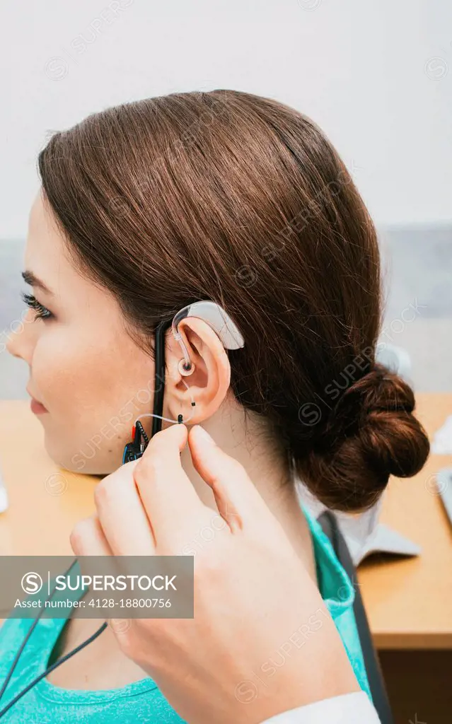 Programming hearing aid