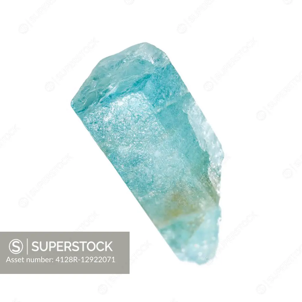 Raw aquamarine crystal
