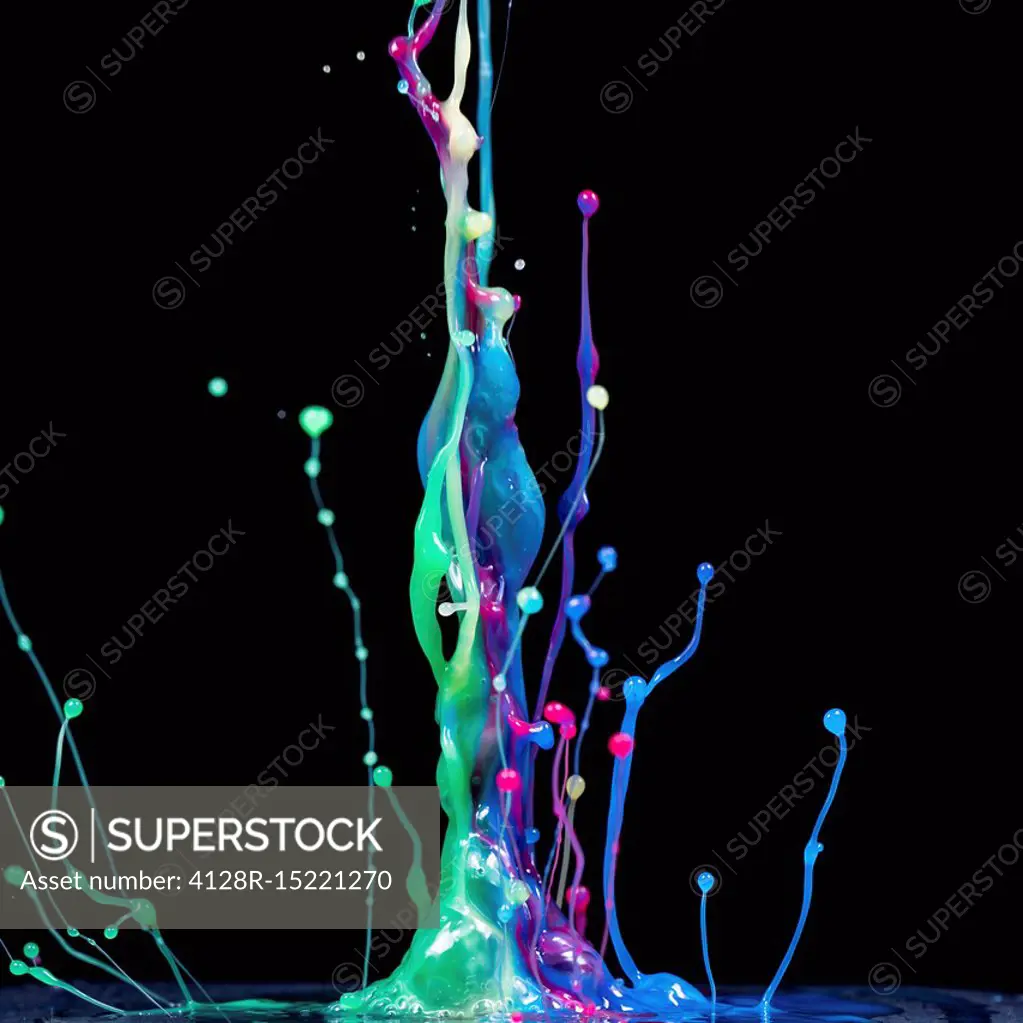 Splashing paint