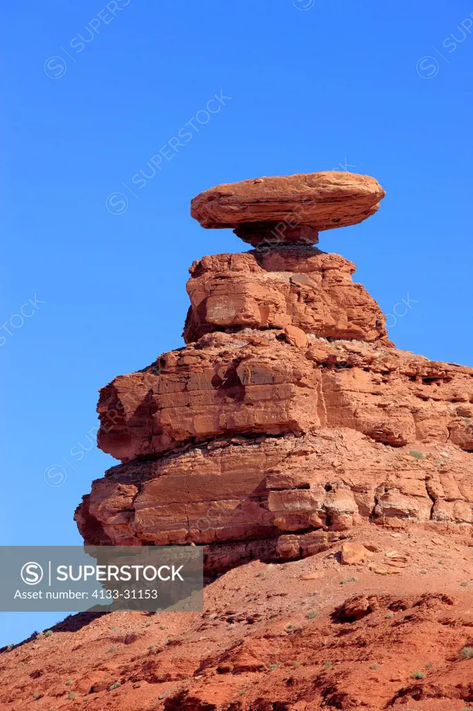 Mexican Hat, Monument Valley, Utah, USA, mountain