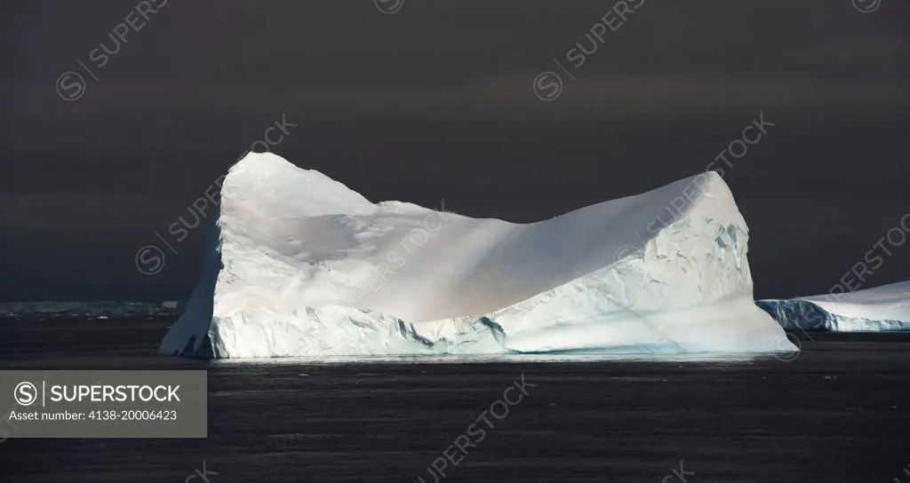 Icebergs in the Antarctic Sound