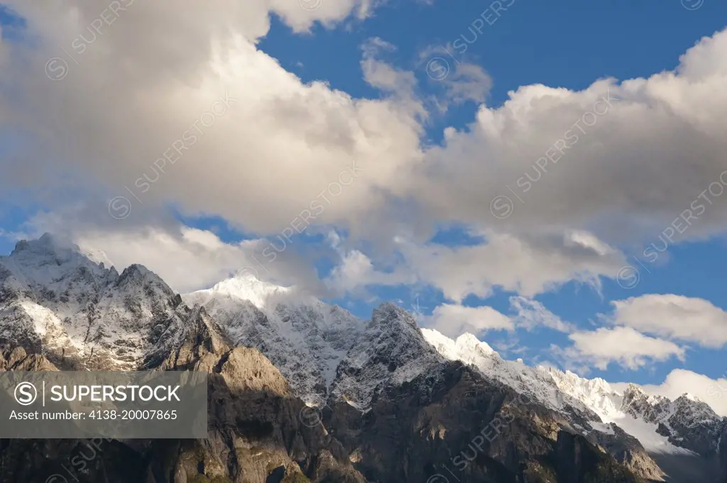 Haba Shan (Jade Dragon Snow) Mountain from high trail, Tiger Leaping Gorge, Yunnan Province , China