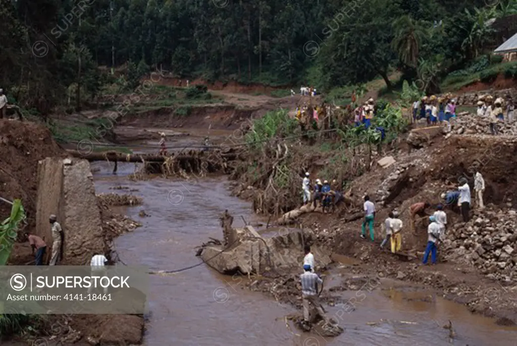 badly flooded village of mlalo floods caused by deforestation usambara mts, tanzania (26/1/93) 