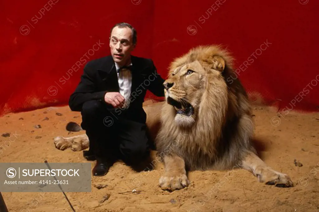 lion tamer with lion