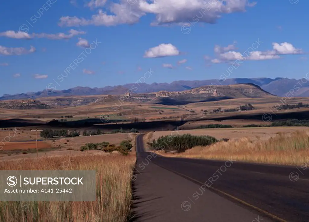 road to ficksberg and the mountains of lesotho, free state, s africa. 