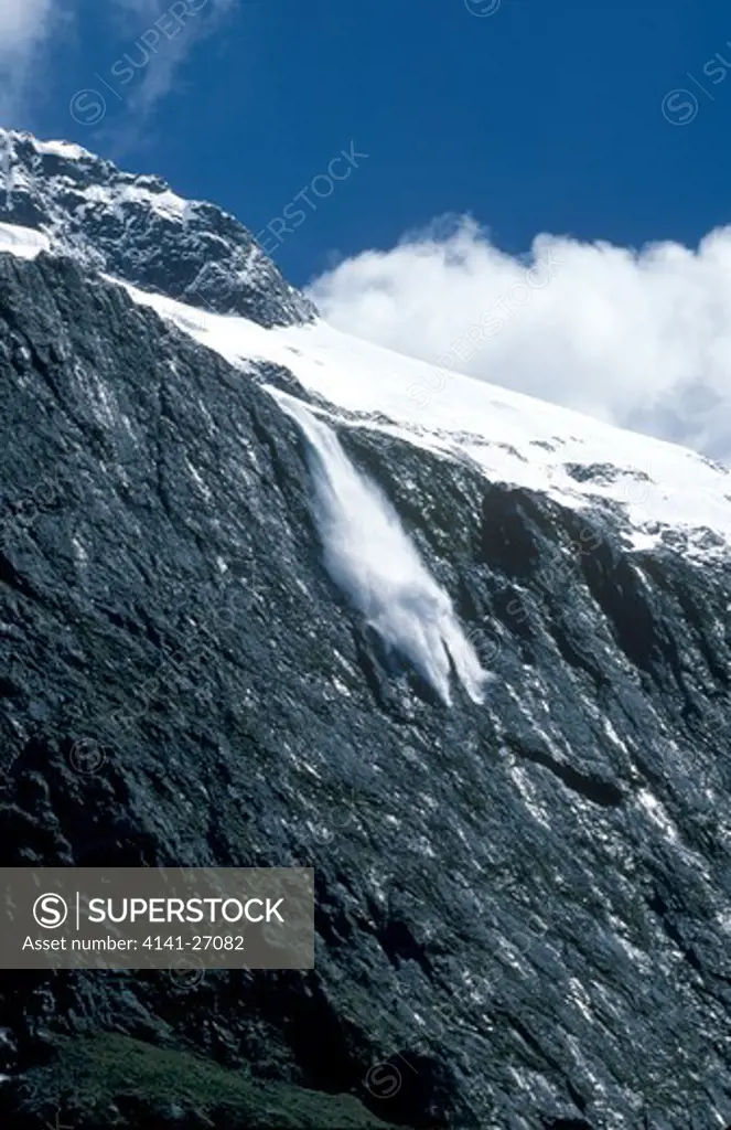 avalanche sequence of pictures no.1 of 4 southern alps, fiordland national park, south island, new zealand. 
