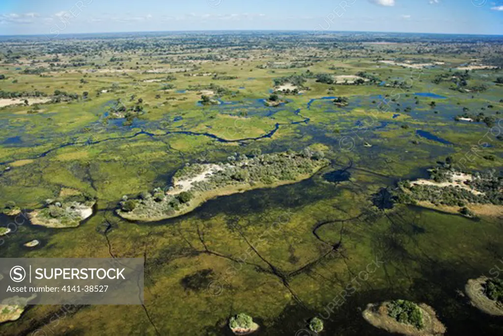 aerial view of islands and waterways central okovango wilderness area in the delta, botswana. date: 18.12.2008 ref: zb538_126466_0017 compulsory credit: nhpa/photoshot