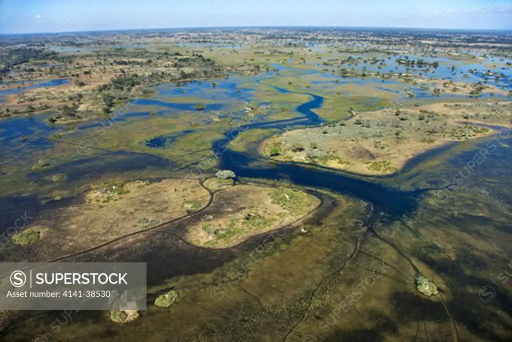 aerial view of islands and waterways central okovango wilderness area in the delta, botswana. date: 18.12.2008 ref: zb538_126466_0020 compulsory credit: nhpa/photoshot