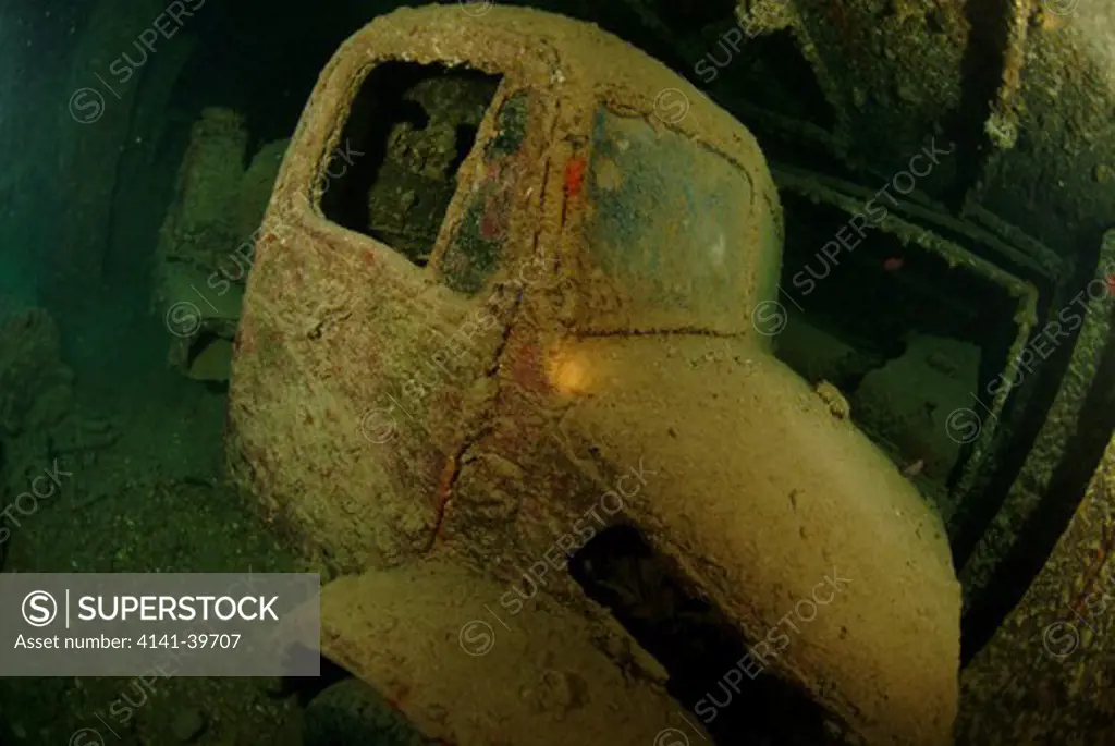 ww2 truck cab in the hold of the ss thistlegorm sunk in ww2 by german bombers red sea date: 28.10.2008 ref: zb783_123030_0046 compulsory credit: oceans-image/photoshot 