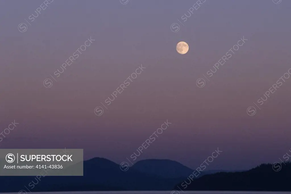 moonrise, lake pend oreille, idaho, united states