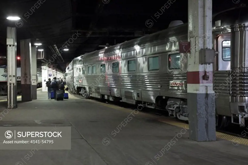 Amtrak Trains In Chicago'S Union Station, Illinois, Usa, Empire_Builder-18