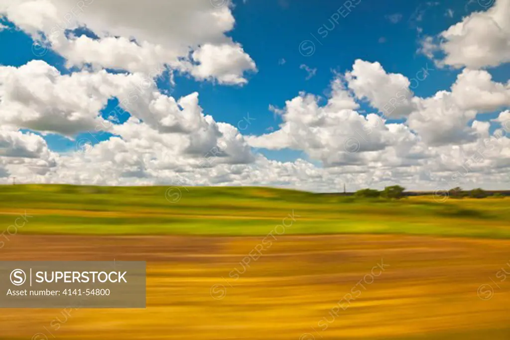 Vast Prairie Of Montana, Viewed From The Amtrak Empire Builder, With Foreground Motion Blur Due To The Moving Train, Usa, Empire_Builder-193