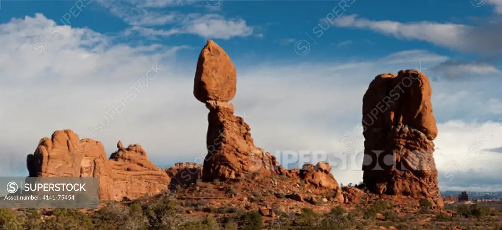 Balanced Rock; Arches National Park, Utah.