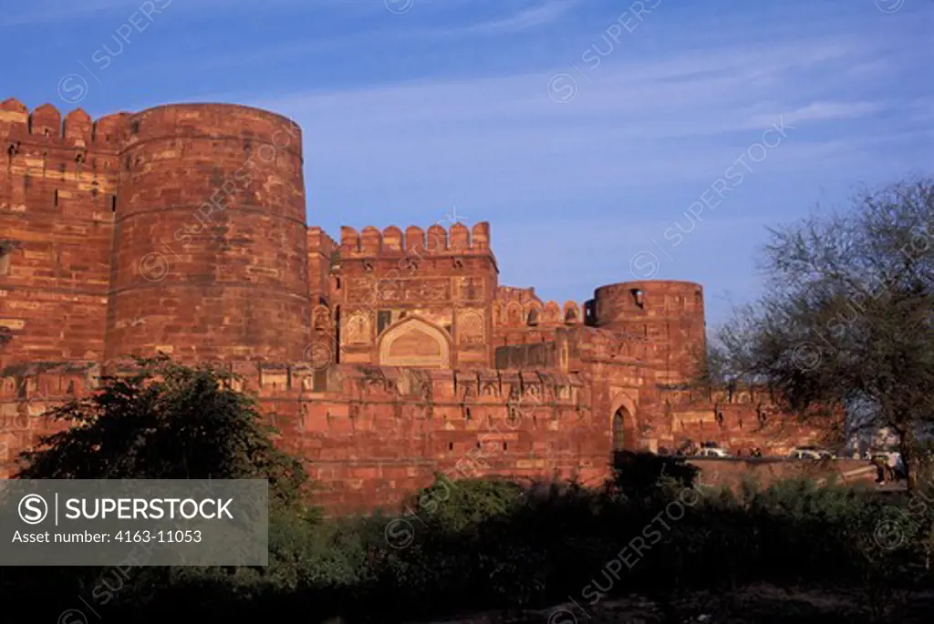 INDIA, AGRA, FORT, RED SANDSTONE WALLS