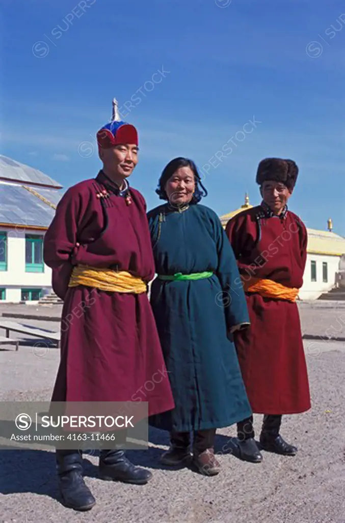 MONGOLIA, ULAANBAATAR, GANDAN HILL MONASTERY, TIBETAN BUDDHISM, MONGOLIAN PEOPLE
