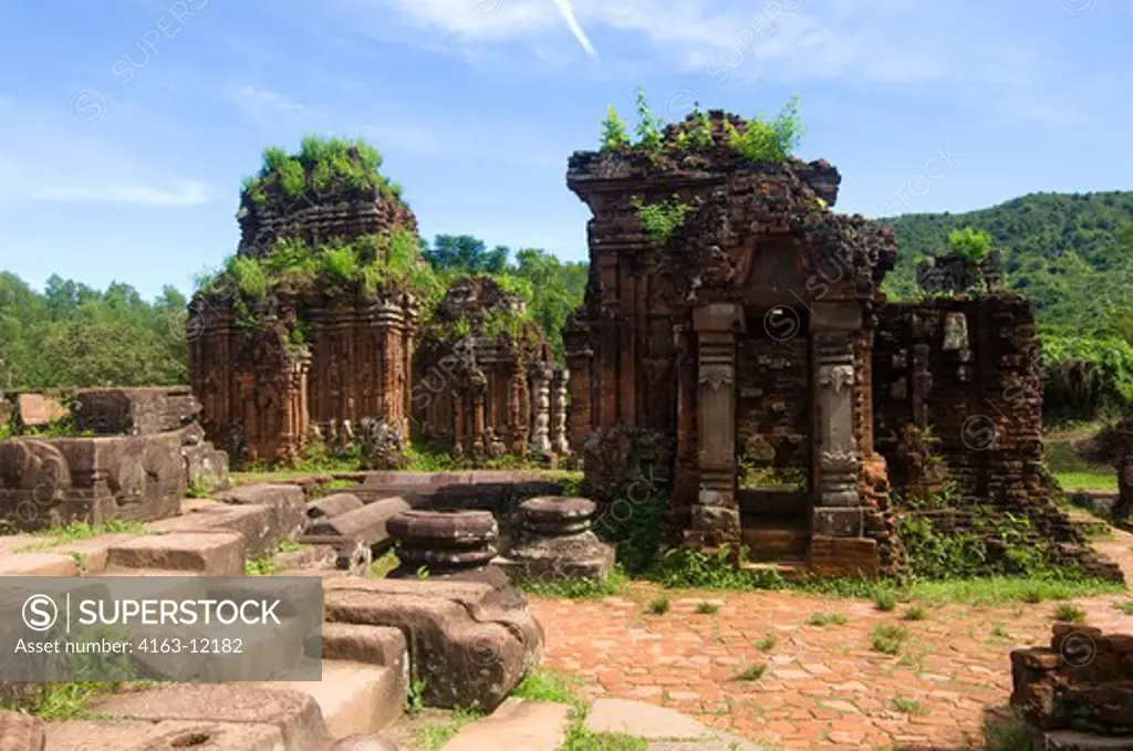 VIETNAM, NEAR DA NANG, MY SON, RUINS OF CHAM MONUMENTS, DATING FROM THE 7TH-13TH CENTURIES