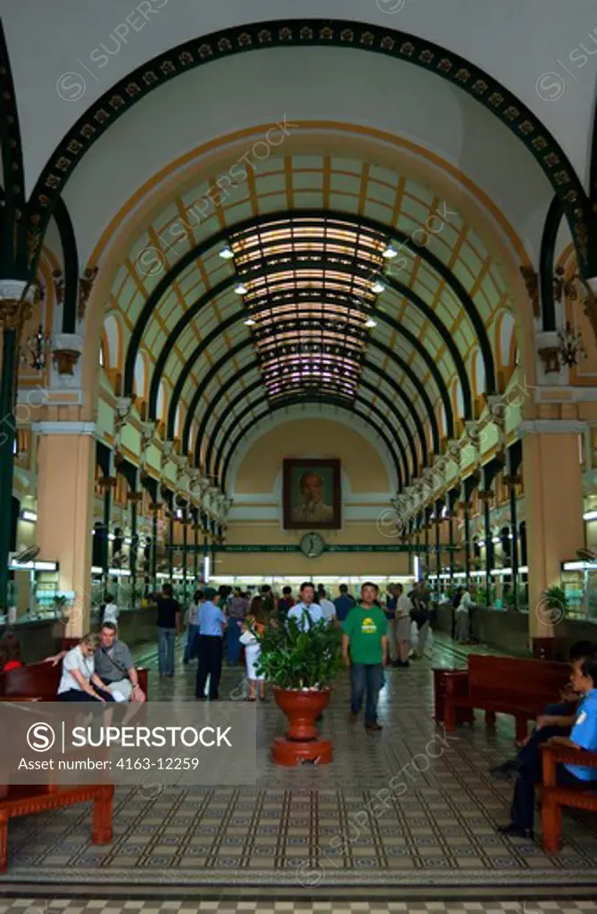 VIETNAM, SAIGON (HO CHI MINH CITY), CENTRAL POST OFFICE, FRENCH COLONIAL STYLE, INTERIOR