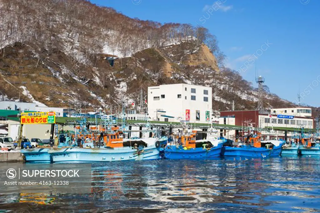 JAPAN, HOKKAIDO ISLAND, RAUSU, FISHING PORT WITH FISHING BOATS