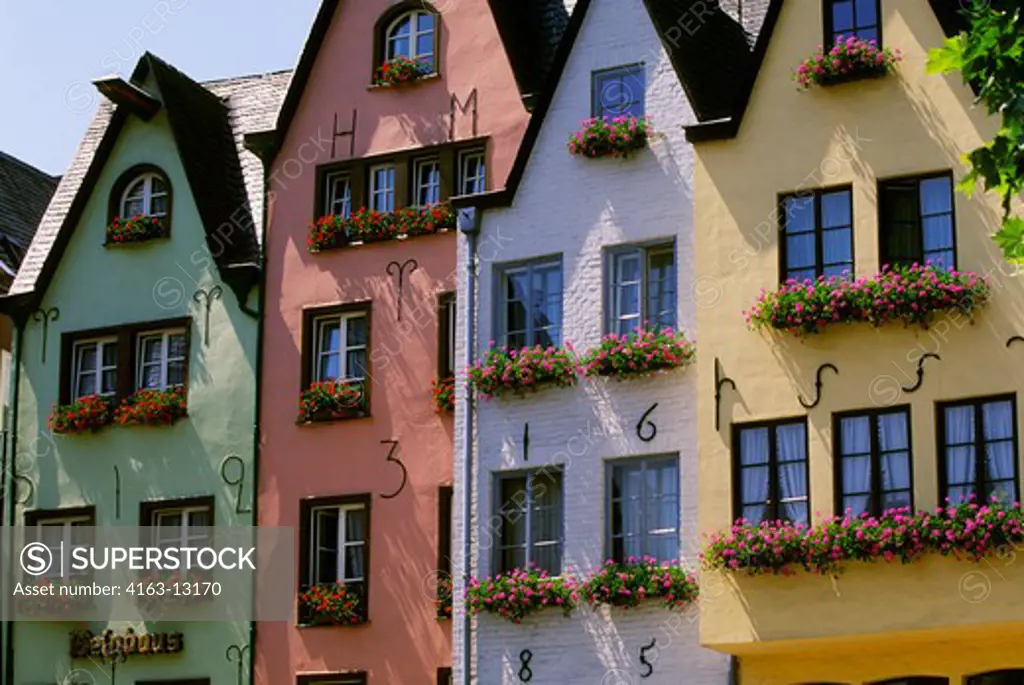 GERMANY, COLOGNE, OLD CITY, QUARTER OF ST. MARTIN, OLD HOUSES