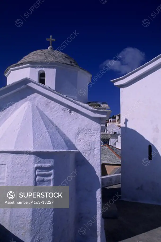 GREECE, AEGEAN SEA, SKOPELOS, CHURCH