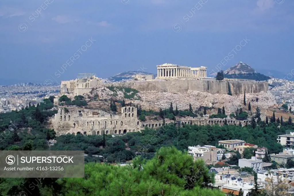 GREECE, ATHENS, VIEW OF ACROPOLIS