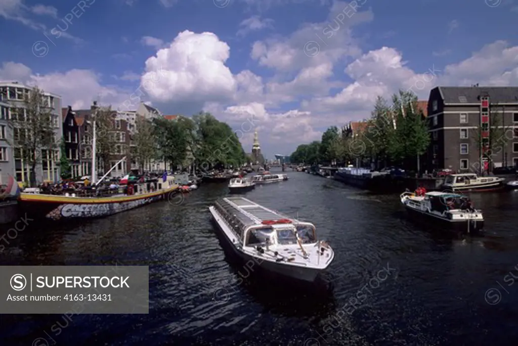 NETHERLANDS, AMSTERDAM, OUDE SCHANS GRACHT (CANAL), SIGHTSEEING BOAT