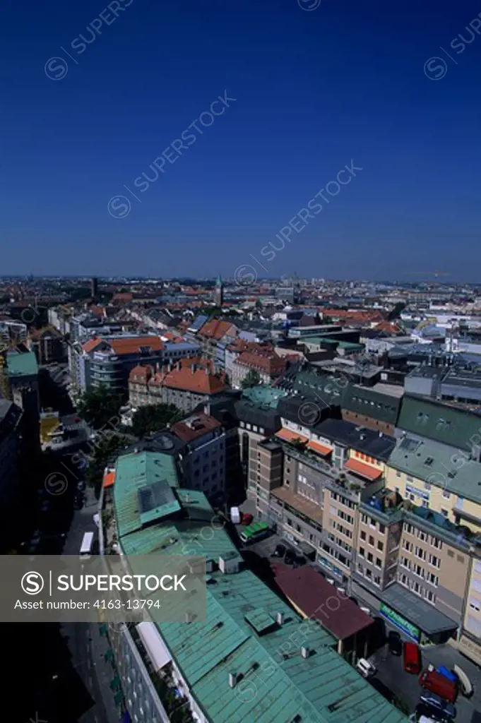 GERMANY, BAVARIA, MUNICH, OVERVIEW OF CITY