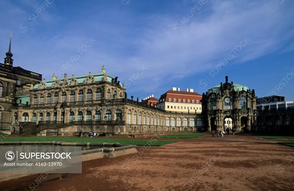GERMANY, DRESDEN, ZWINGER, BAROQUE ARCHITECTURE