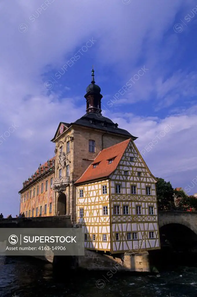 GERMANY, BAMBERG, UNESCO, OLD TOWN HALL (ISLAND TOWN HALL), REGNITZ RIVER, ROTTMEISTERHAUSCHEN, 1668