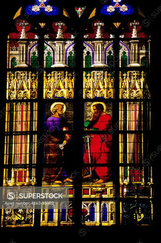SWITZERLAND, BASEL, CATHEDRAL (MUNSTER), STAINED-GLASS WINDOW