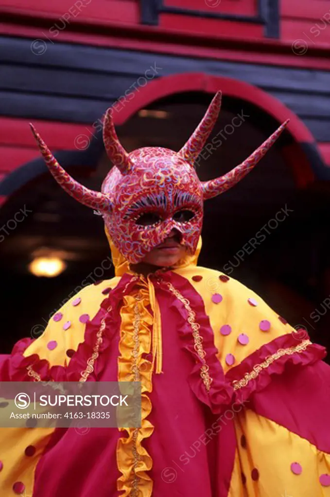 PUERTO RICO, PONCE, VEJIGANTES COSTUMES (USED FOR FESTIVALS), MASK S.AM