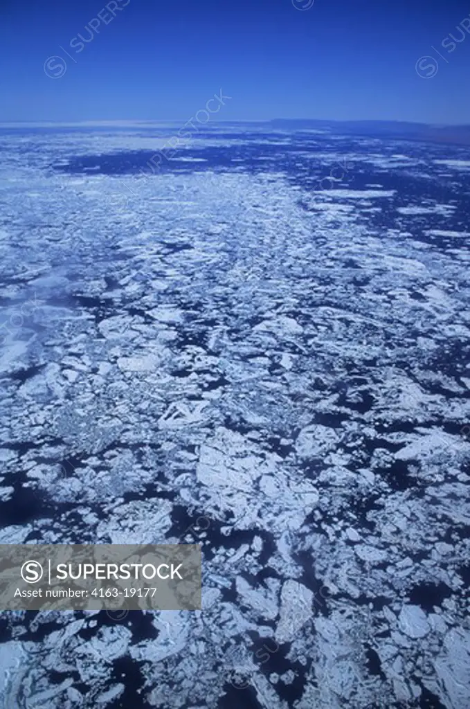 RUSSIA, MAGADAN REGION, CHUKCHI SEA, NEAR WRANGEL ISLAND, PACK ICE